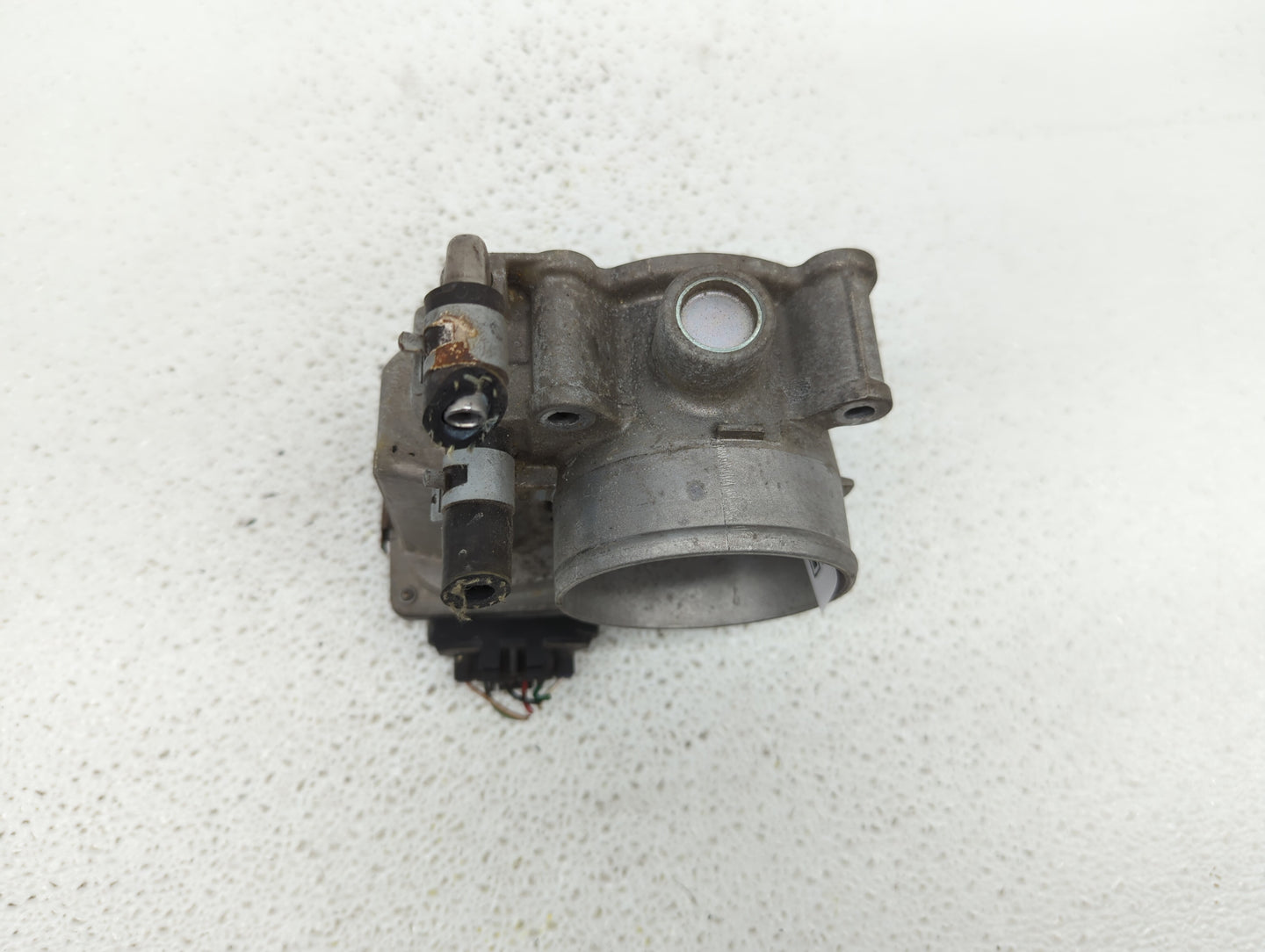 2013-2018 Nissan Altima Throttle Body P/N:3TA60-01 C 3TA60-01 B, 3TA60-01 A Fits Fits 2013 2014 2015 2016 2017 2018 2019 OEM