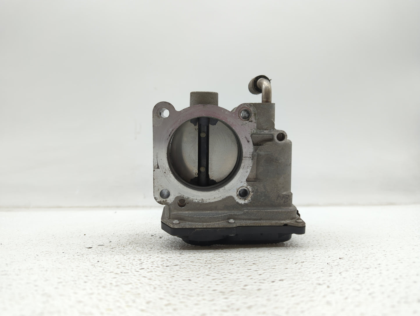 2013-2018 Nissan Altima Throttle Body P/N:3TA60-01 C 3TA60-01 B, 3TA60-01 A Fits Fits 2013 2014 2015 2016 2017 2018 2019 OEM