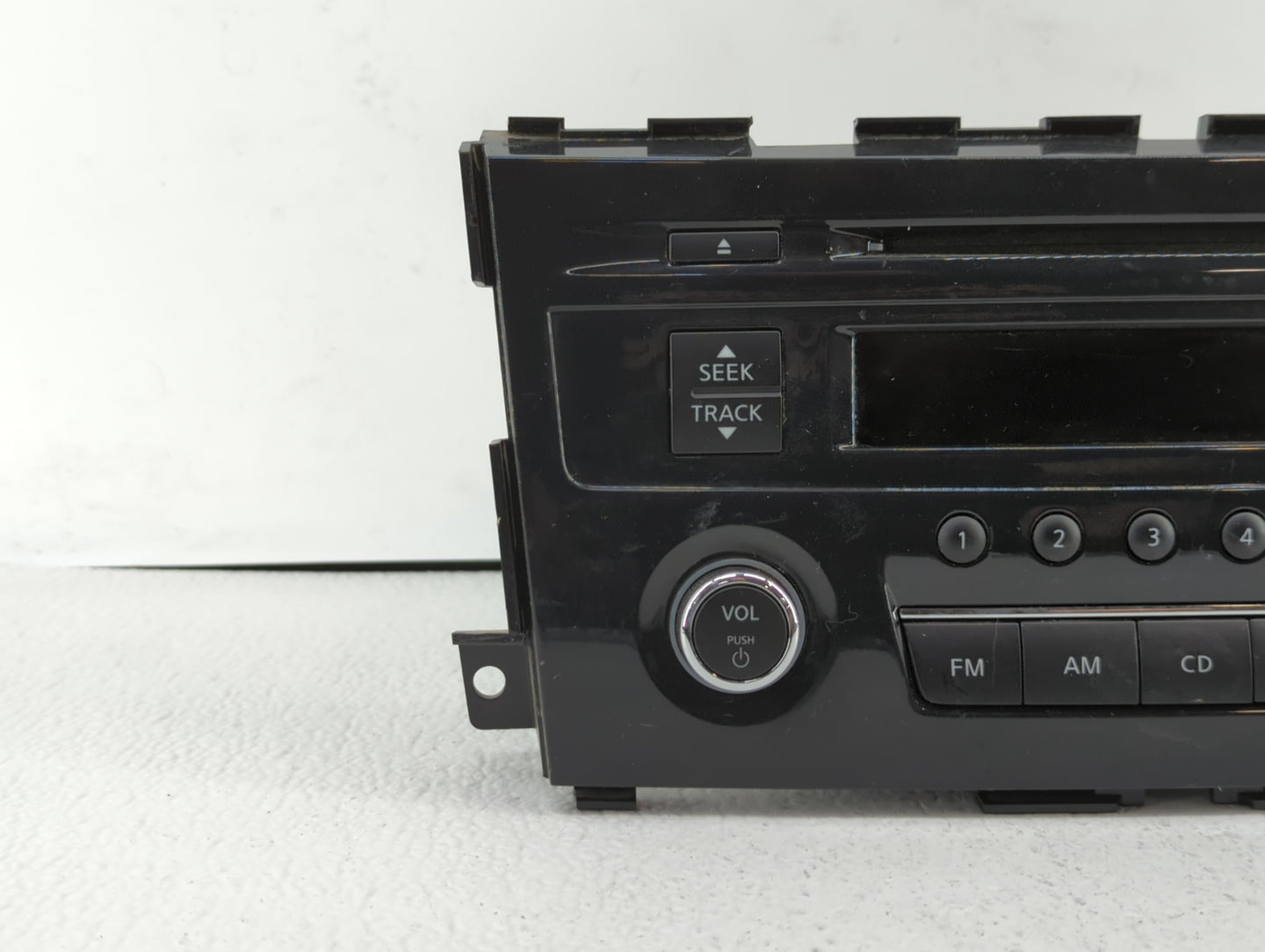 2013-2015 Nissan Altima Radio AM FM Cd Player Receiver Replacement P/N:28185 3TA0G 28185 3TB0G Fits Fits 2013 2014 2015 OEM 