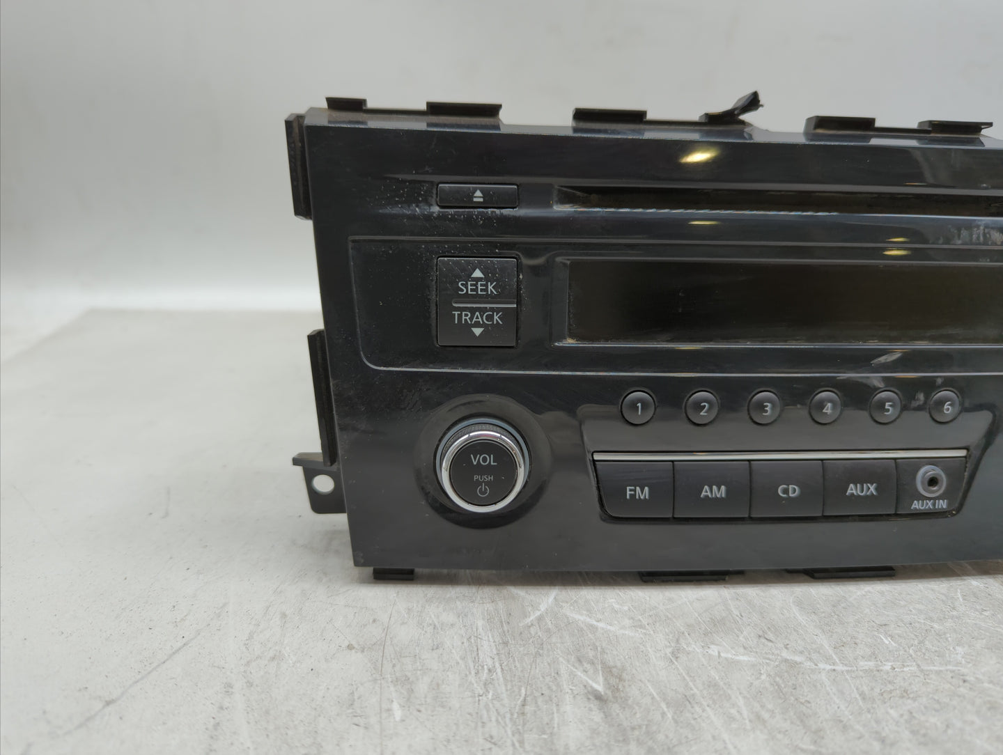 2013-2015 Nissan Altima Radio AM FM Cd Player Receiver Replacement P/N:28185 3TA0G 28185 3TB0G Fits Fits 2013 2014 2015 OEM 