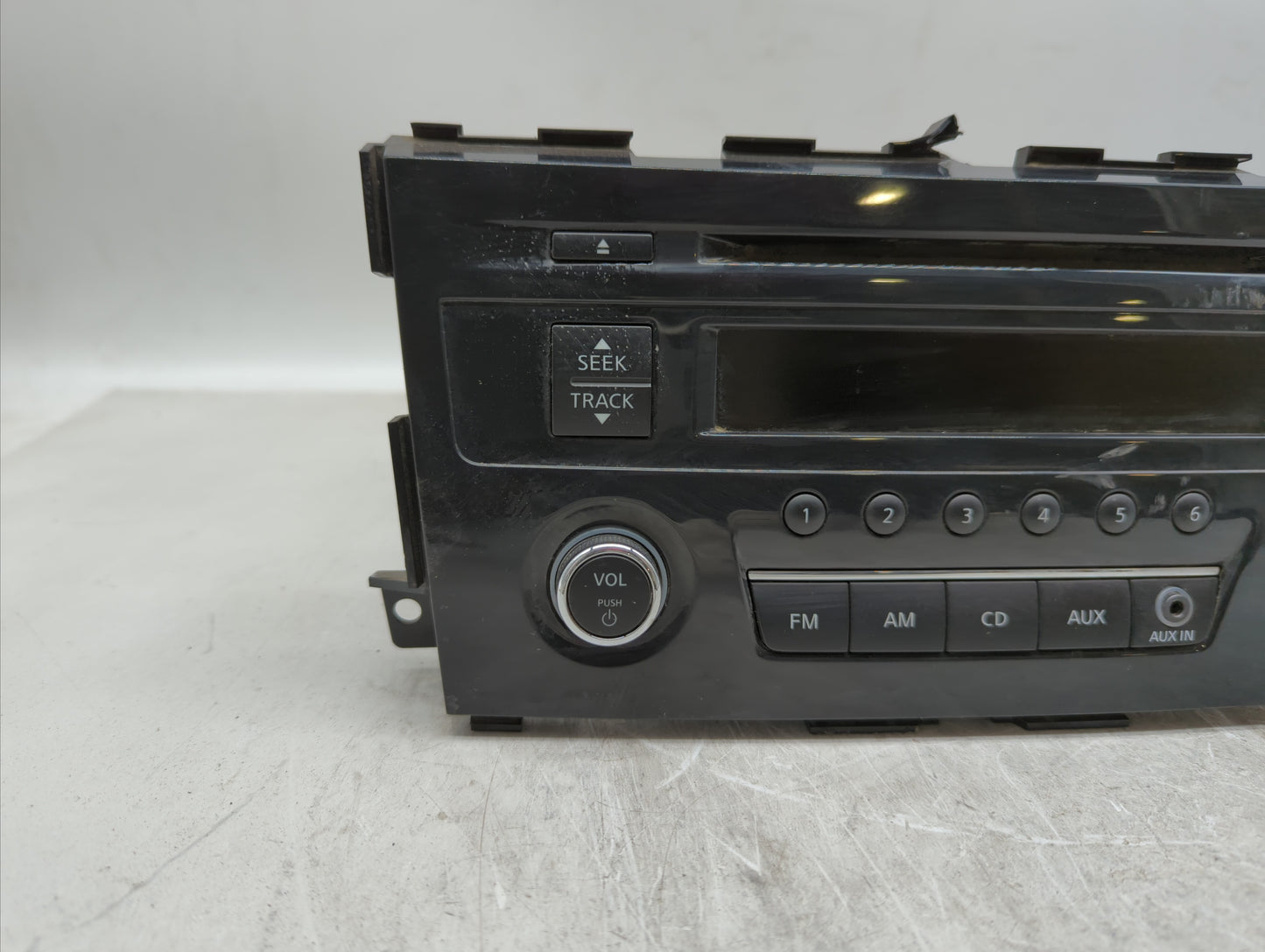 2013-2015 Nissan Altima Radio AM FM Cd Player Receiver Replacement P/N:28185 3TA0G 28185 3TB0G Fits Fits 2013 2014 2015 OEM 