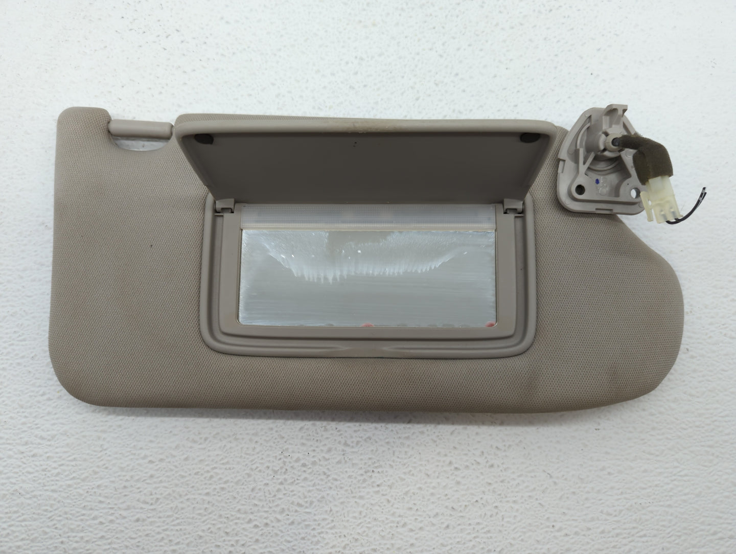 2013-2018 Nissan Altima Sun Visor Shade Replacement Passenger Right Mirror Fits Fits 2013 2014 2015 2016 2017 2018 OEM Used 