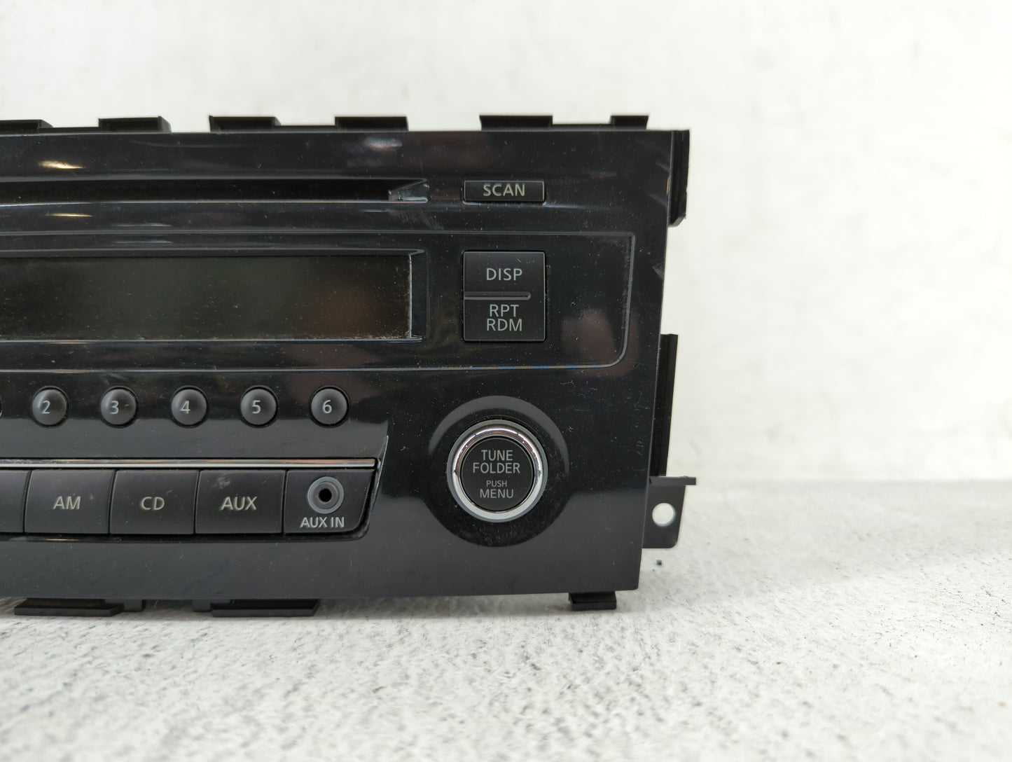 2013-2015 Nissan Altima Am Fm Cd Player Radio Receiver - Oemusedautoparts1.com