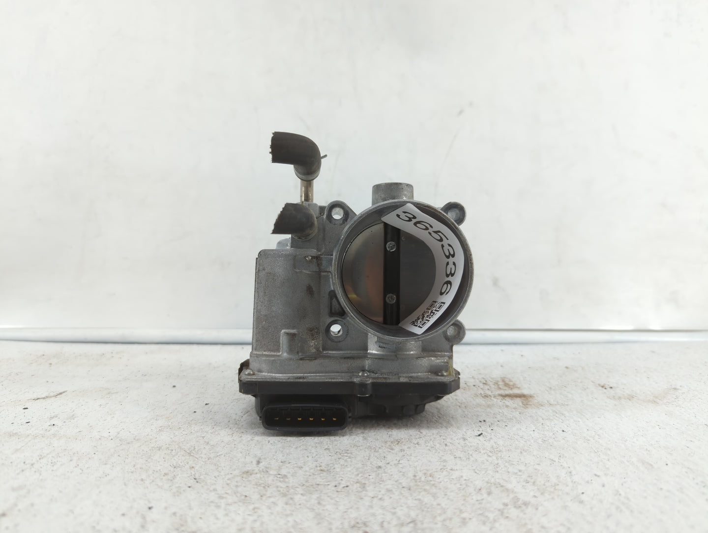 2013-2018 Nissan Altima Throttle Body P/N:3TA60-01 C 3TA60-01 B, 3TA60-01 A Fits Fits 2013 2014 2015 2016 2017 2018 2019 OEM