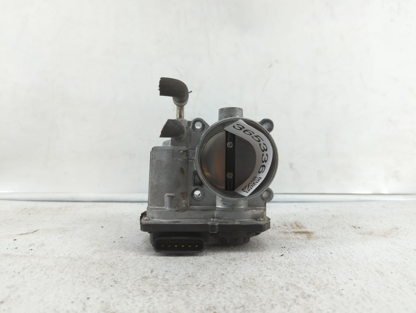 2013-2018 Nissan Altima Throttle Body P/N:3TA60-01 C 3TA60-01 B, 3TA60-01 A Fits Fits 2013 2014 2015 2016 2017 2018 2019 OEM