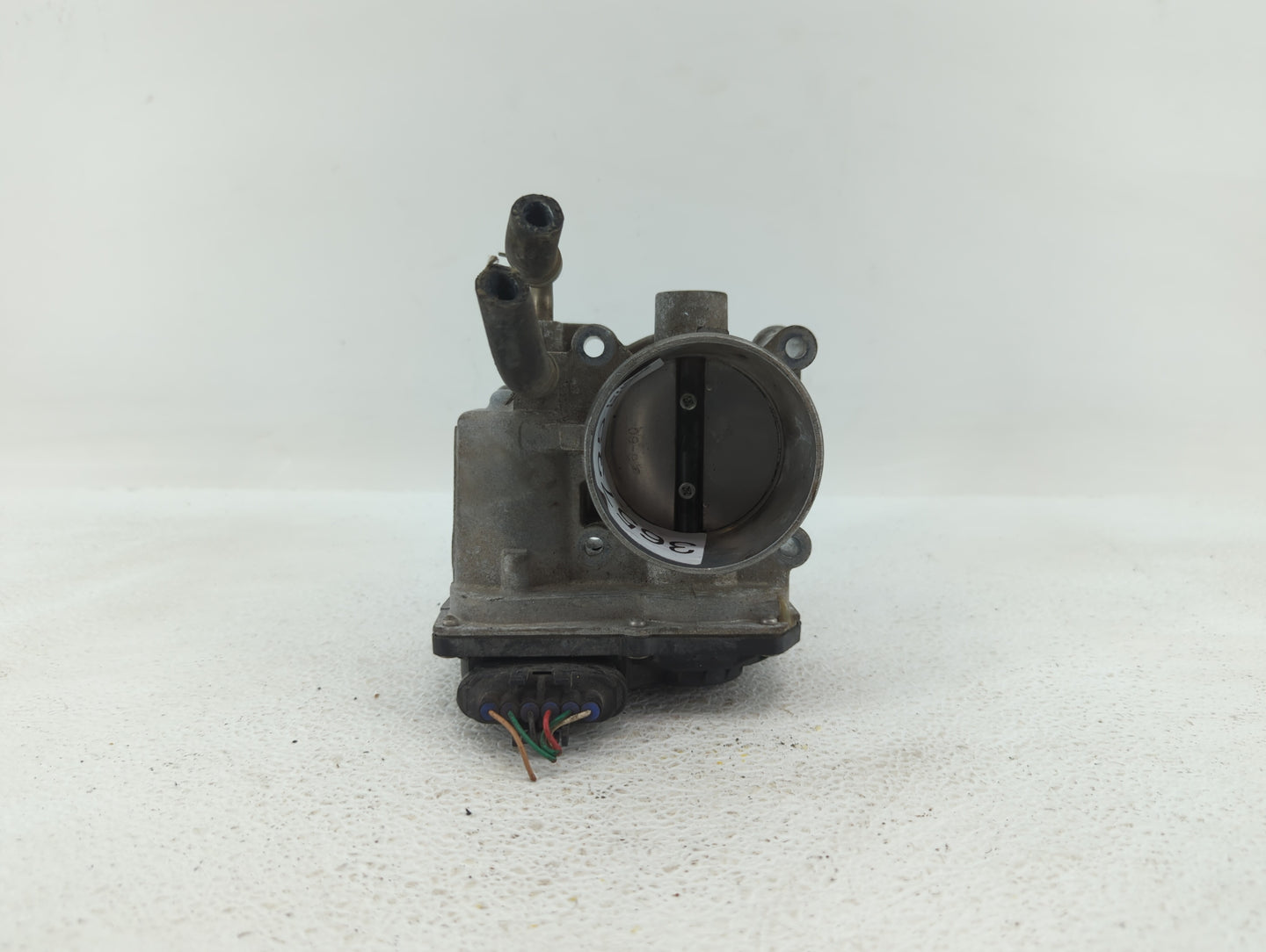 2013-2018 Nissan Altima Throttle Body P/N:3TA60-01 C 3TA60-01 B, 3TA60-01 A Fits Fits 2013 2014 2015 2016 2017 2018 2019 OEM
