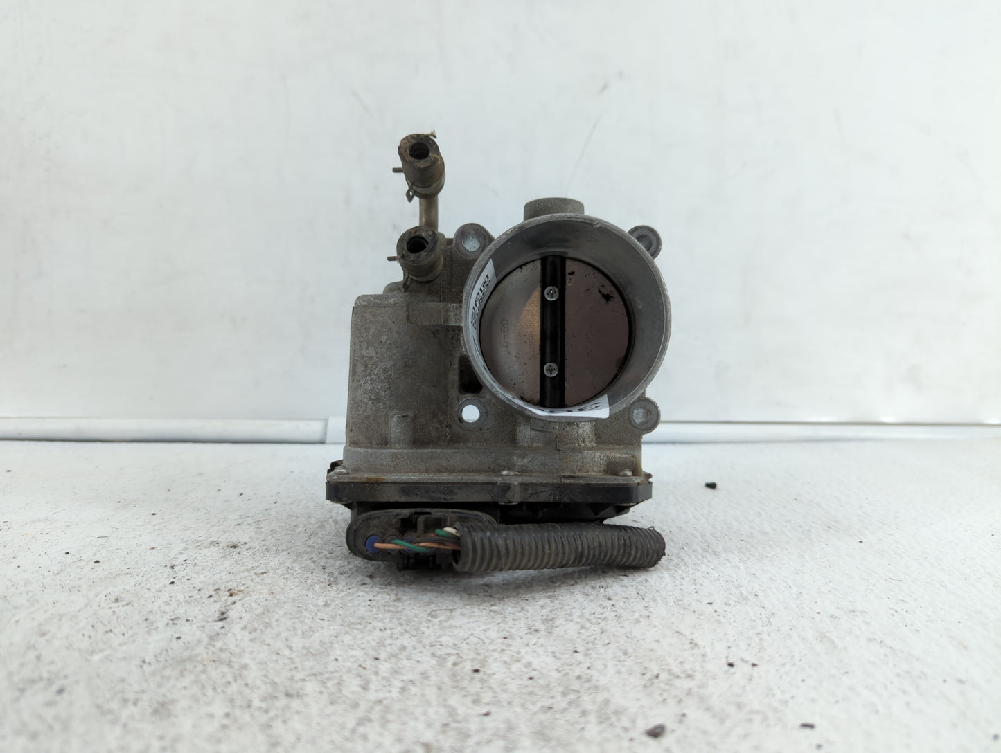 2013-2018 Nissan Altima Throttle Body P/N:3TA60-01 C 3TA60-01 B, 3TA60-01 A Fits Fits 2013 2014 2015 2016 2017 2018 2019 OEM