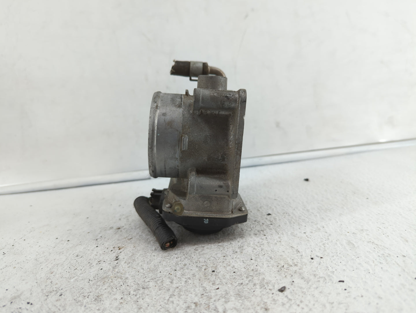 2013-2018 Nissan Altima Throttle Body P/N:3TA60-01 C 3TA60-01 B, 3TA60-01 A Fits Fits 2013 2014 2015 2016 2017 2018 2019 OEM