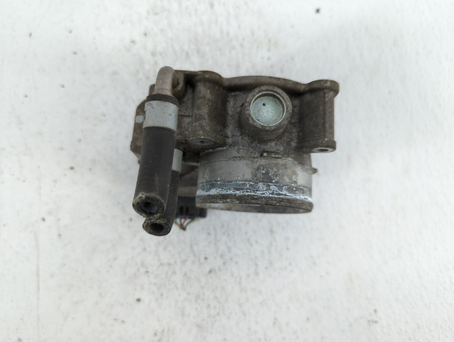 2013-2018 Nissan Altima Throttle Body P/N:3TA60-01 C 3TA60-01 B, 3TA60-01 A Fits Fits 2013 2014 2015 2016 2017 2018 2019 OEM