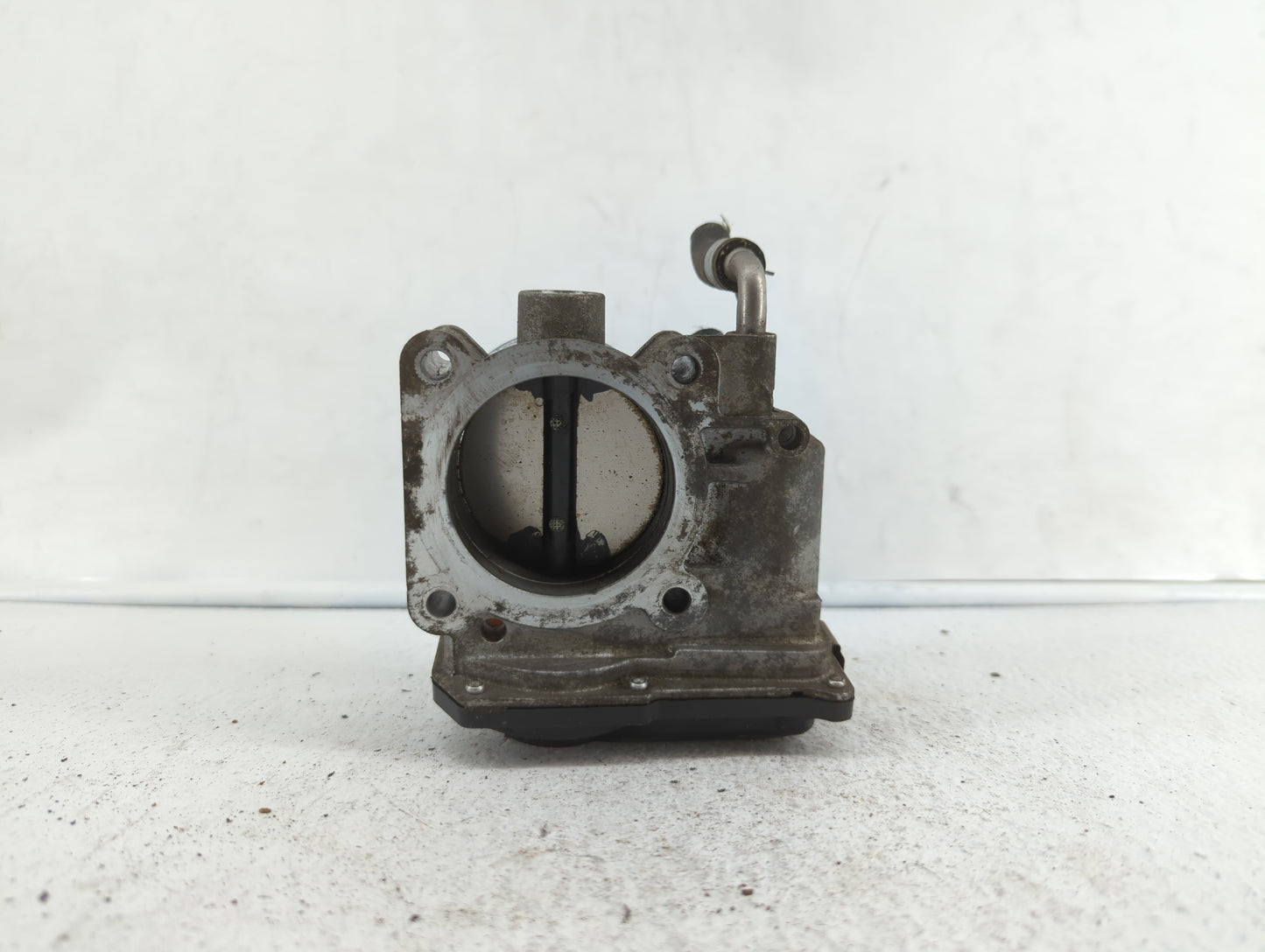 2013-2018 Nissan Altima Throttle Body P/N:3TA60-01 C 3TA60-01 B, 3TA60-01 A Fits Fits 2013 2014 2015 2016 2017 2018 2019 OEM