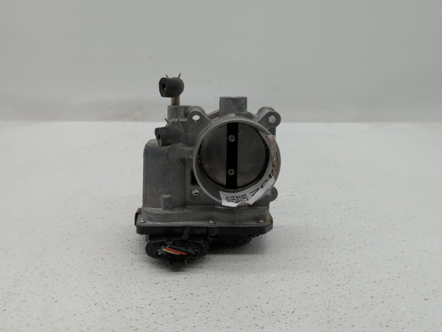 2013-2018 Nissan Altima Throttle Body P/N:3TA60-01 C 3TA60-01 B, 3TA60-01 A Fits Fits 2013 2014 2015 2016 2017 2018 2019 OEM