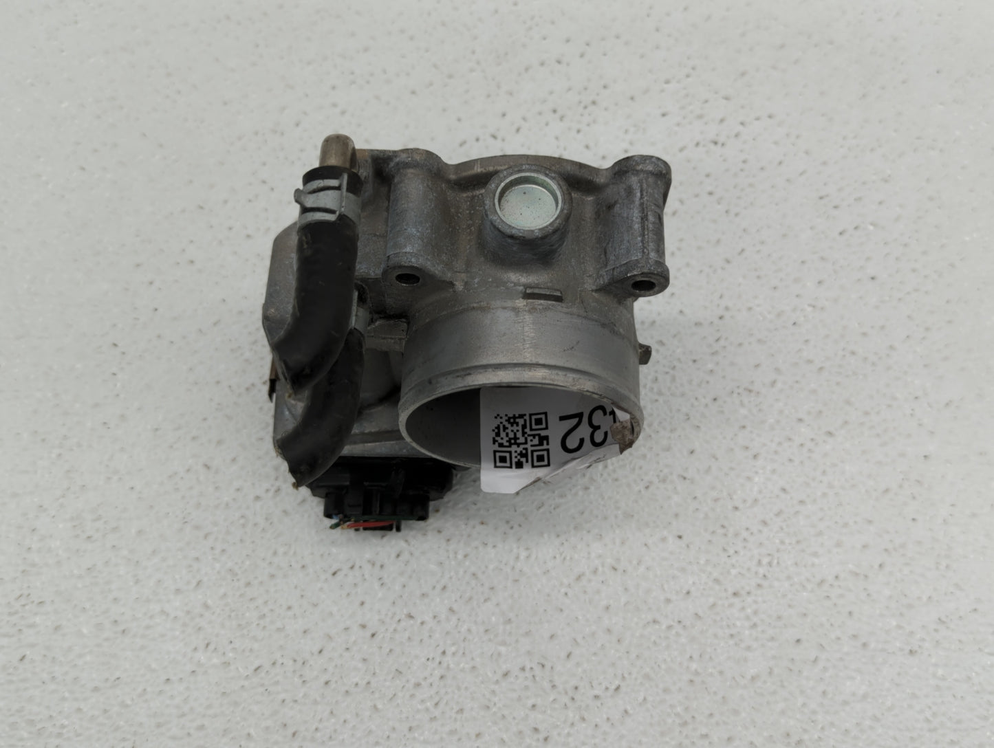 2013-2018 Nissan Altima Throttle Body P/N:3TA60-01 C 3TA60-01 B, 3TA60-01 A Fits Fits 2013 2014 2015 2016 2017 2018 2019 OEM