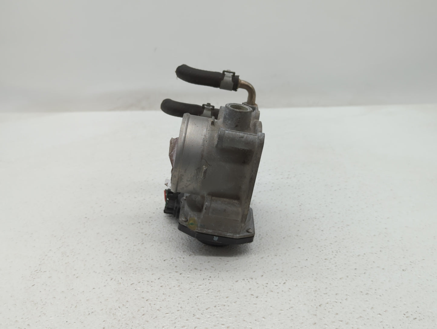2013-2018 Nissan Altima Throttle Body P/N:3TA60-01 C 3TA60-01 B, 3TA60-01 A Fits Fits 2013 2014 2015 2016 2017 2018 2019 OEM
