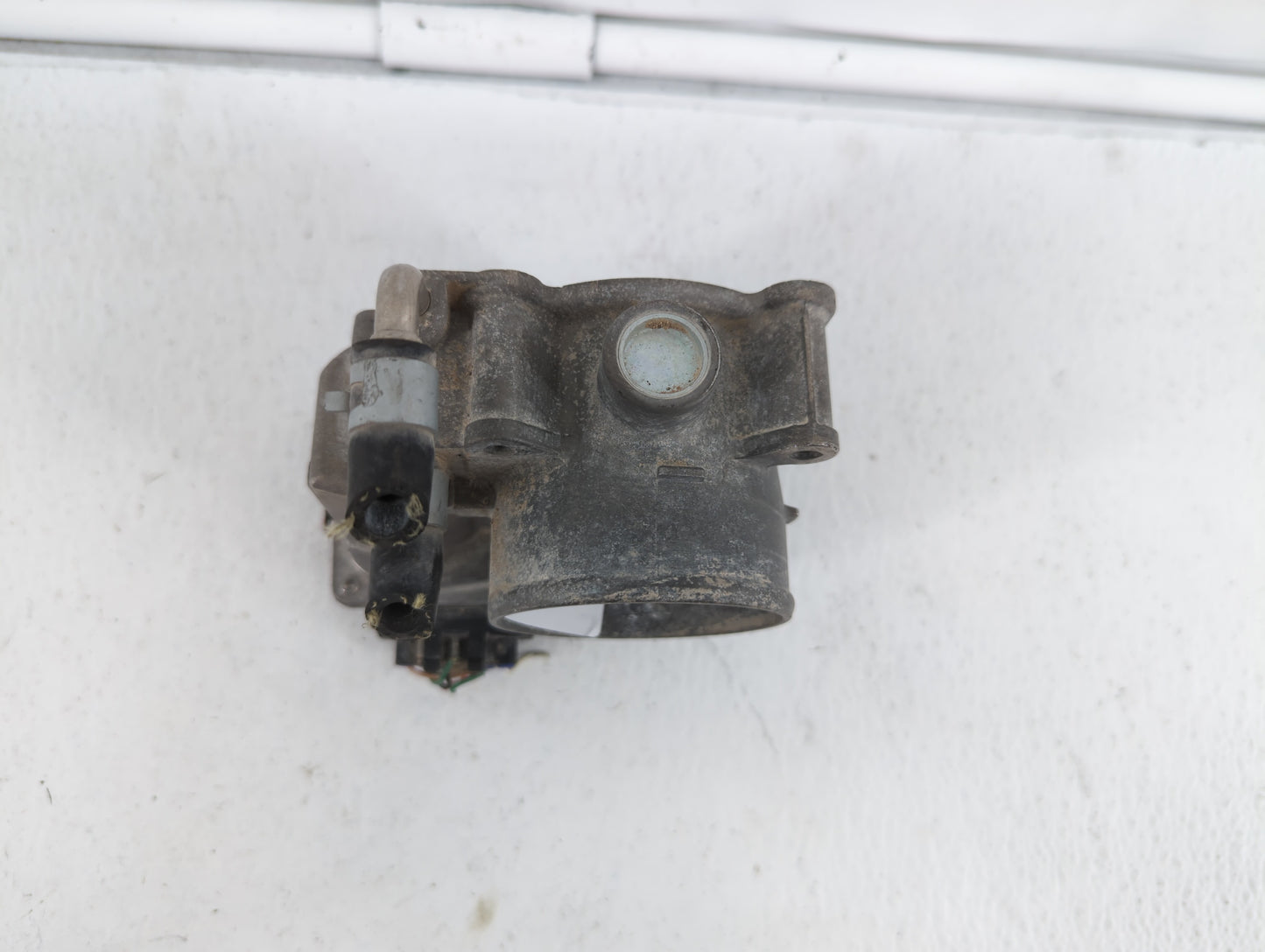 2013-2018 Nissan Altima Throttle Body P/N:3TA60-01 C 3TA60-01 B, 3TA60-01 A Fits Fits 2013 2014 2015 2016 2017 2018 2019 OEM