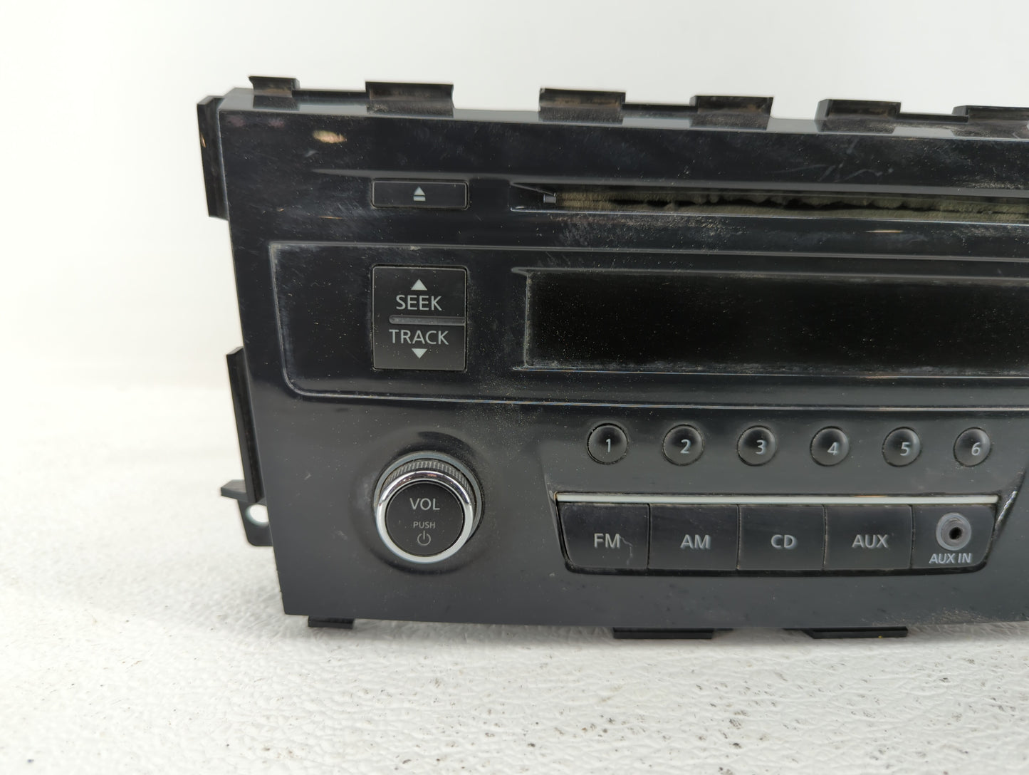 2013-2015 Nissan Altima Radio AM FM Cd Player Receiver Replacement P/N:28185 3TA0G 28185 3TB0G Fits Fits 2013 2014 2015 OEM 