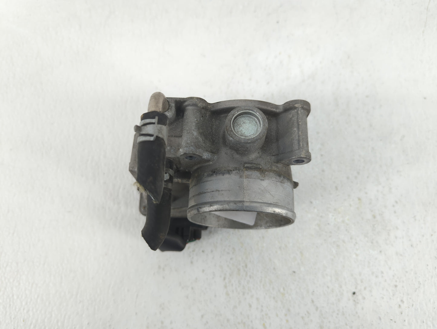 2013-2018 Nissan Altima Throttle Body P/N:3TA60-01 C 3TA60-01 B, 3TA60-01 A Fits Fits 2013 2014 2015 2016 2017 2018 2019 OEM