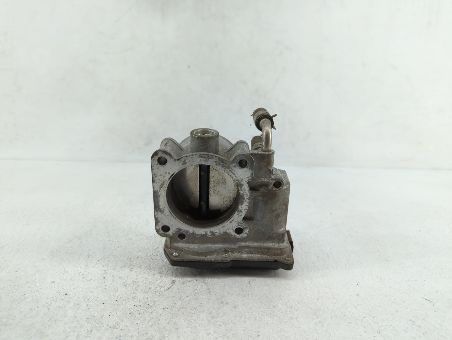 2013-2018 Nissan Altima Throttle Body P/N:3TA60-01 C 3TA60-01 B, 3TA60-01 A Fits Fits 2013 2014 2015 2016 2017 2018 2019 OEM