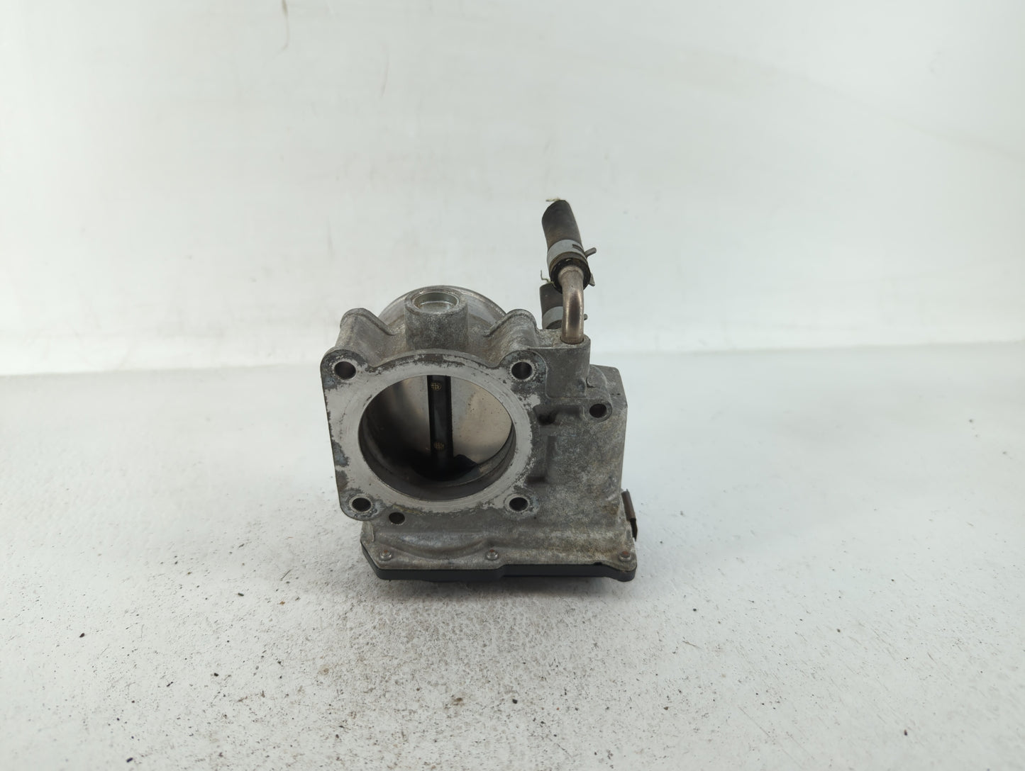 2013-2018 Nissan Altima Throttle Body P/N:3TA60-01 B 3TA60-01 A Fits Fits 2013 2014 2015 2016 2017 2018 2019 2020 OEM Used A
