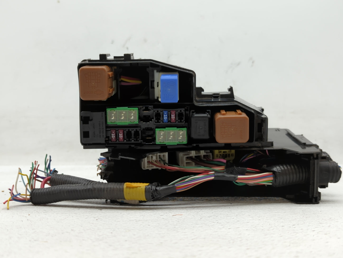 2013-2014 Nissan Altima Fusebox Fuse Box Panel Relay Module P/N:284B7 3TA0B 284B7 3TS0B Fits Fits 2013 2014 OEM Used Auto Pa
