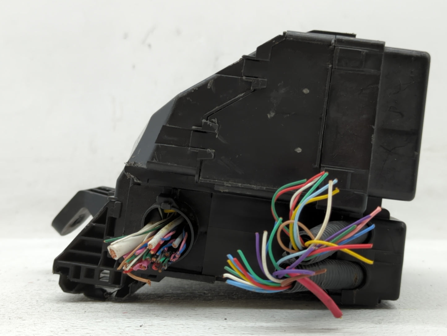 2013-2014 Nissan Altima Fusebox Fuse Box Panel Relay Module P/N:284B7 3TA0B 284B7 3TS0B Fits Fits 2013 2014 OEM Used Auto Pa