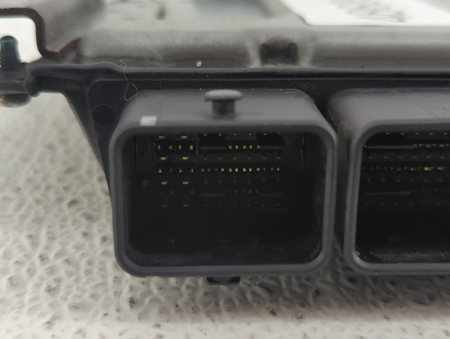 2013-2014 Nissan Altima Transmission Control Module Tcu Tcm - Oemusedautoparts1.com