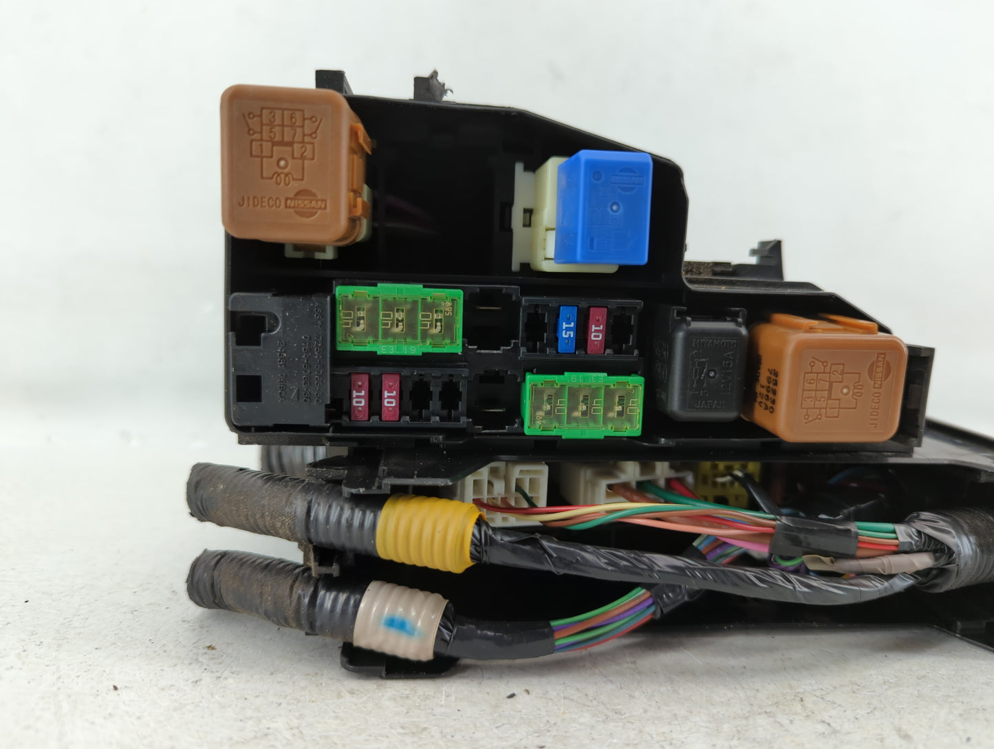 2013-2014 Nissan Altima Fusebox Fuse Box Panel Relay Module P/N:24381-7990A / 7254-5763-30 Fits Fits 2013 2014 OEM Used Auto