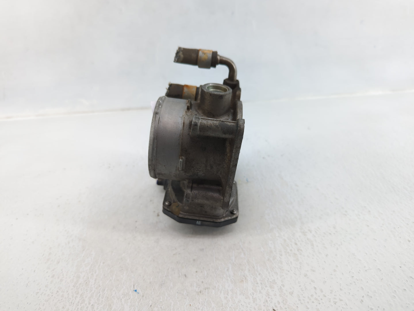 2013-2018 Nissan Altima Throttle Body P/N:3TA60-01 A Fits Fits 2013 2014 2015 2016 2017 2018 2019 2020 OEM Used Auto Parts -
