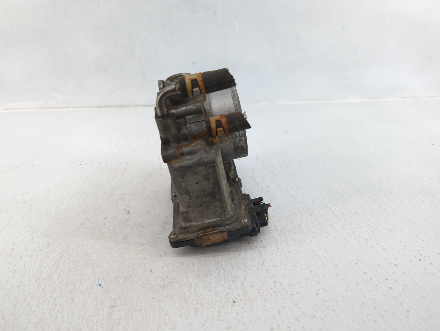 2013-2018 Nissan Altima Throttle Body P/N:3TA60-01 A Fits Fits 2013 2014 2015 2016 2017 2018 2019 2020 OEM Used Auto Parts -