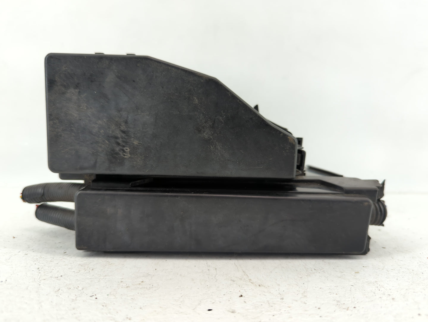 2013-2014 Nissan Altima Fusebox Fuse Box Panel Relay Module P/N:7254-5763-30 7154-5763-30 Fits Fits 2013 2014 OEM Used Auto 
