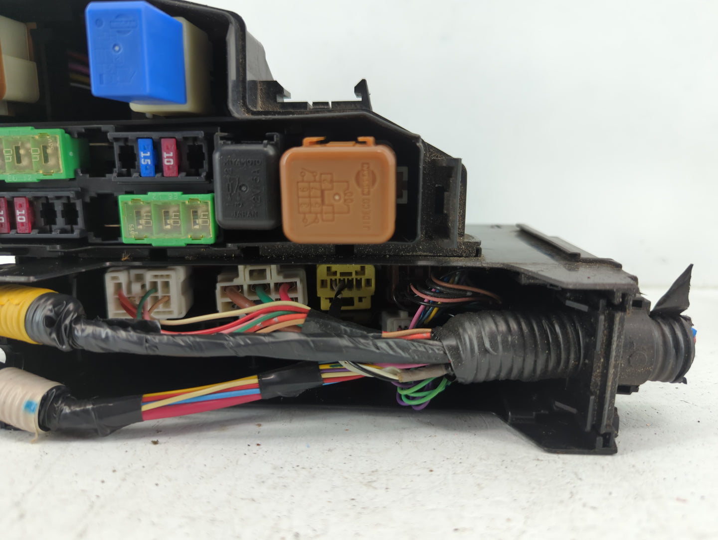 2013-2014 Nissan Altima Fusebox Fuse Box Panel Relay Module P/N:7254-5763-30 7154-5763-30 Fits Fits 2013 2014 OEM Used Auto 