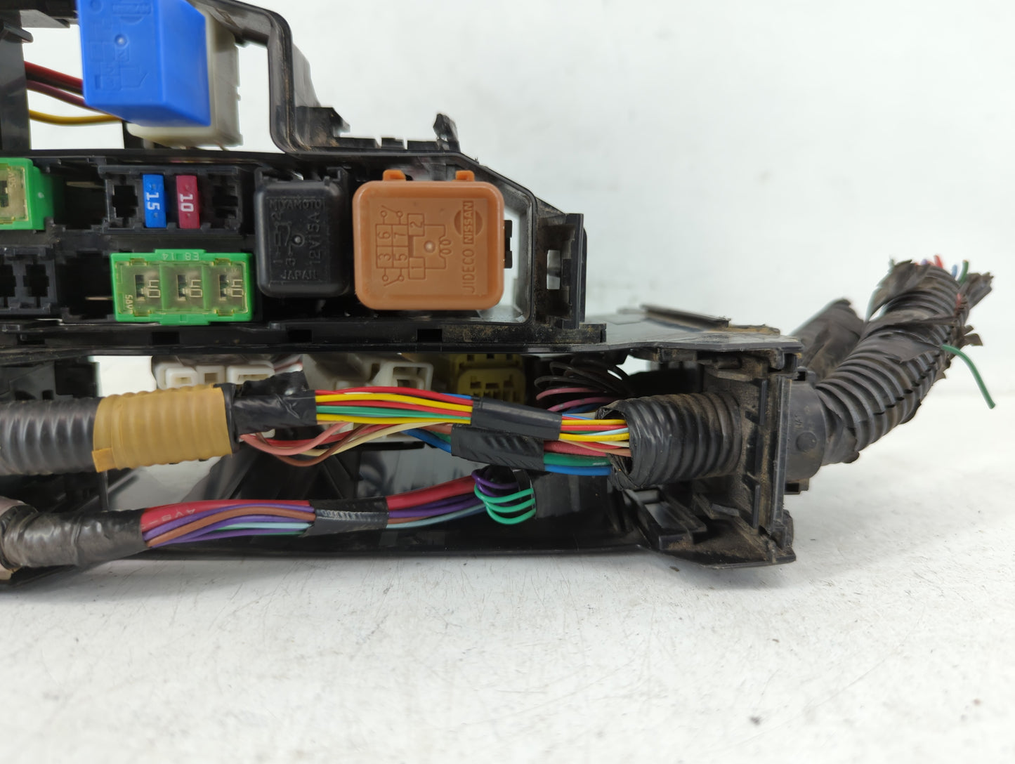 2013-2014 Nissan Altima Fusebox Fuse Box Panel Relay Module P/N:7254-5763-30 24381 7990A Fits Fits 2013 2014 OEM Used Auto P
