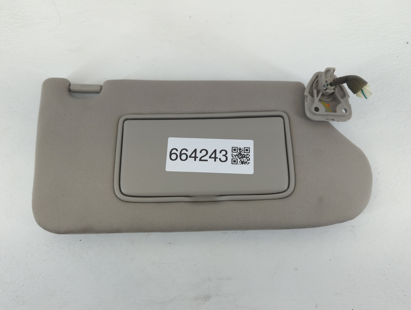2013-2018 Nissan Altima Sun Visor Shade Replacement Passenger Right Mirror Fits Fits 2013 2014 2015 2016 2017 2018 OEM Used 