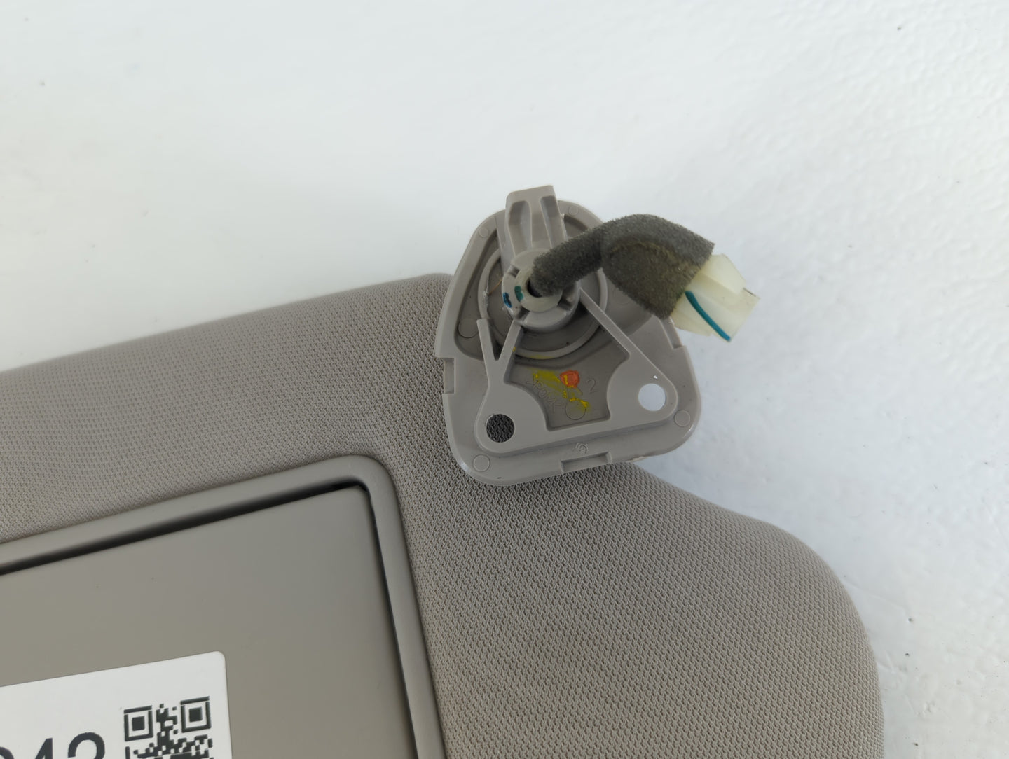 2013-2018 Nissan Altima Sun Visor Shade Replacement Passenger Right Mirror Fits Fits 2013 2014 2015 2016 2017 2018 OEM Used 