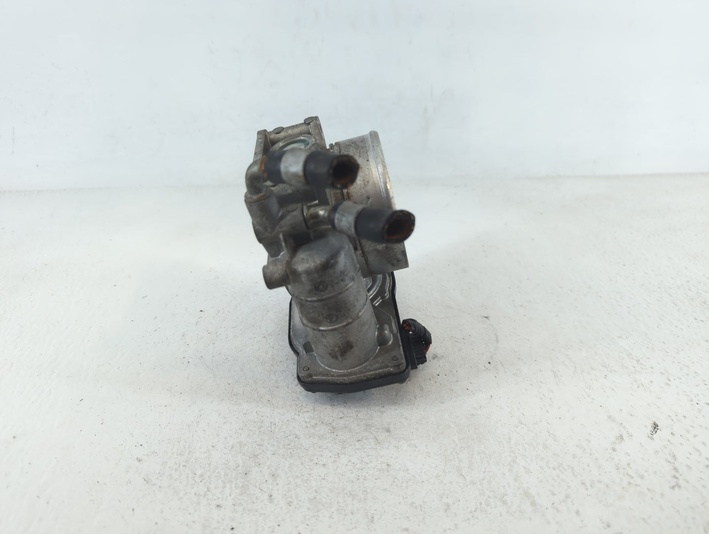 2007-2014 Nissan Altima Throttle Body P/N:3TA60-01 A Fits Fits 2007 2008 2009 2010 2011 2012 2013 2014 OEM Used Auto Parts -