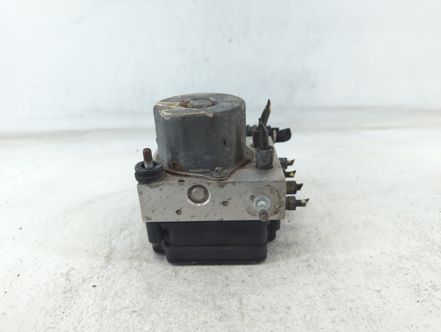 2013-2015 Nissan Altima ABS Pump Control Module Replacement P/N:47660 3TA0A Fits Fits 2013 2014 2015 OEM Used Auto Parts - O