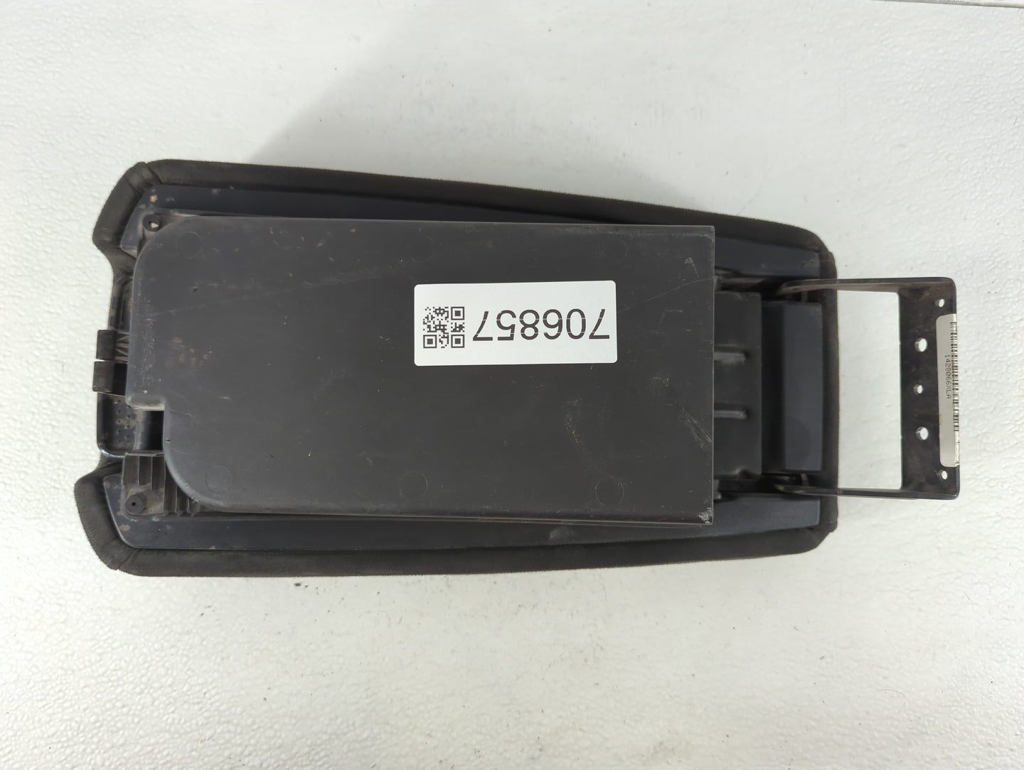 2013-2014 Nissan Altima Center Console Armrest Cover Lid P/N:1428066XLA Fits Fits 2013 2014 OEM Used Auto Parts - Oemusedaut