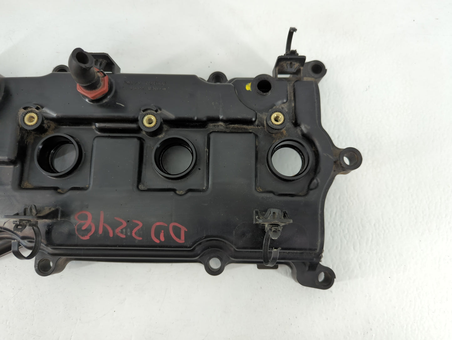 2014 Nissan Altima Driver Left Cylinder Head Valve Cover Fits OEM Used Auto Parts - Oemusedautoparts1.com