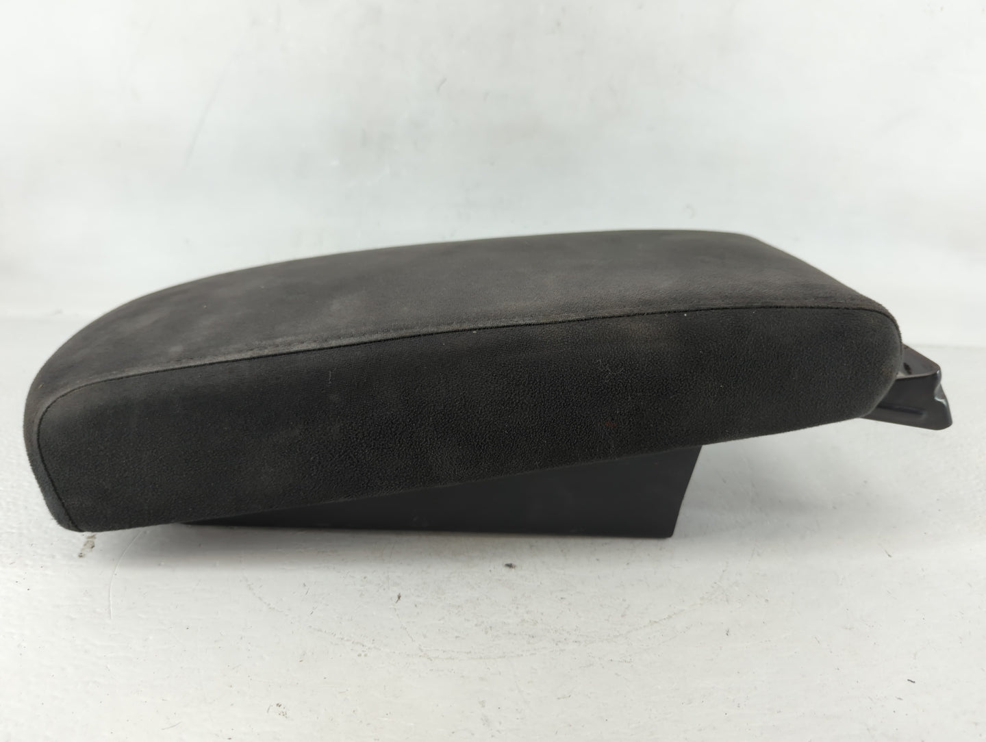 2014 Nissan Altima Center Console Armrest Cover Lid Fits OEM Used Auto Parts - Oemusedautoparts1.com