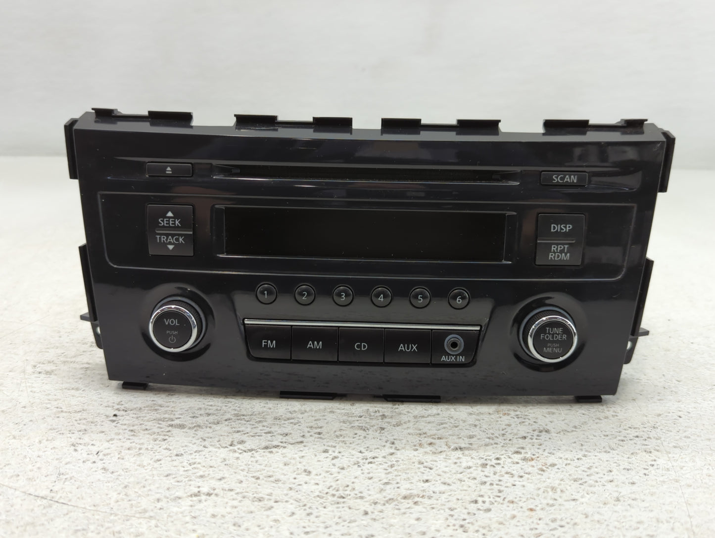 2013-2015 Nissan Altima Am Fm Cd Player Radio Receiver - Oemusedautoparts1.com