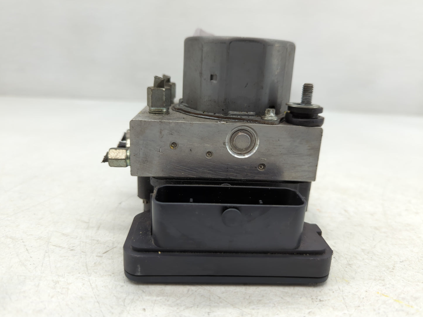 2013-2015 Nissan Altima ABS Pump Control Module Replacement P/N:2265106527 Fits Fits 2013 2014 2015 OEM Used Auto Parts - Oe