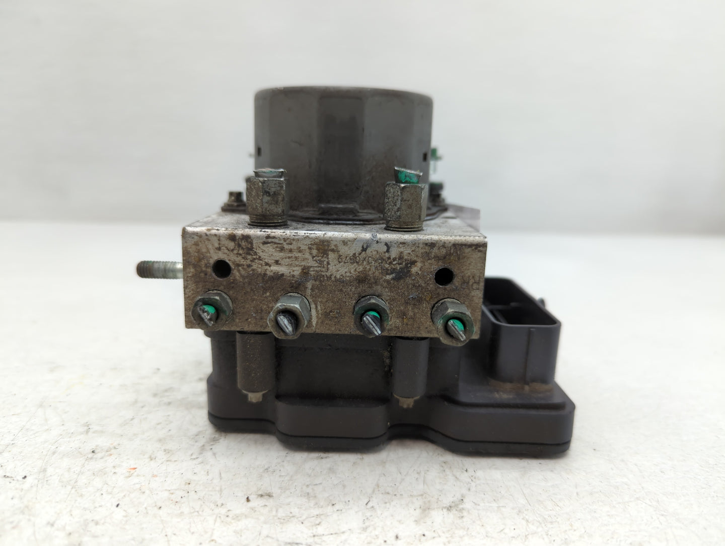 2013-2015 Nissan Altima ABS Pump Control Module Replacement P/N:031 3685 Fits Fits 2013 2014 2015 OEM Used Auto Parts - Oemu
