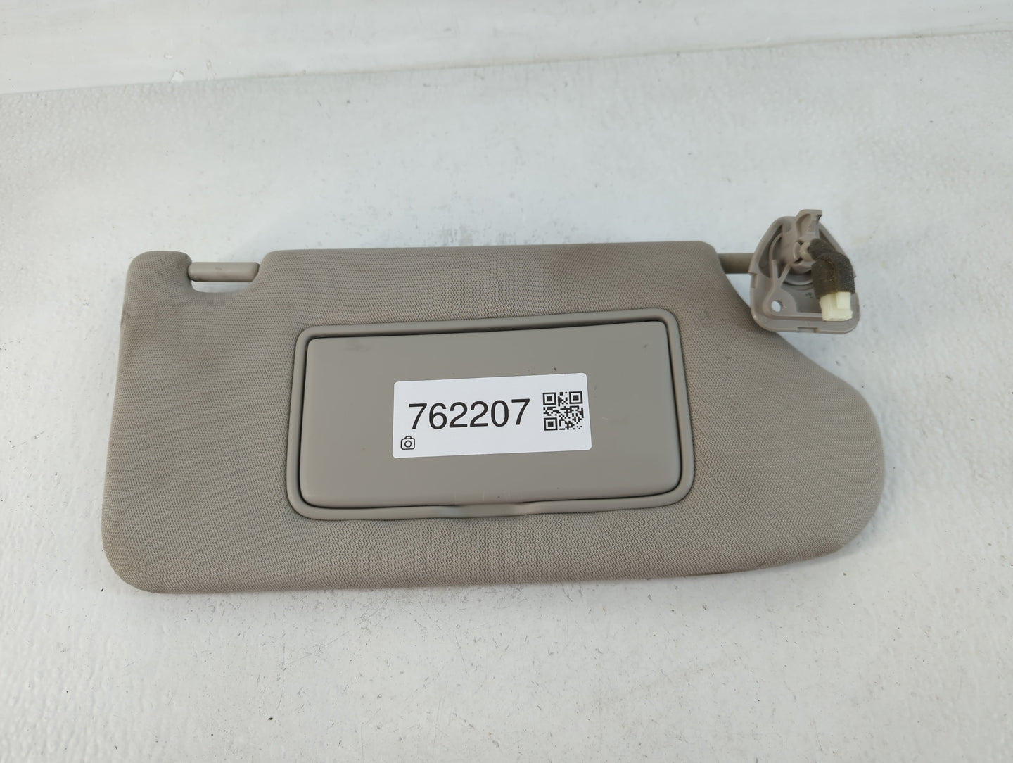 2013-2018 Nissan Altima Sun Visor Shade Replacement Passenger Right Mirror Fits Fits 2013 2014 2015 2016 2017 2018 OEM Used 