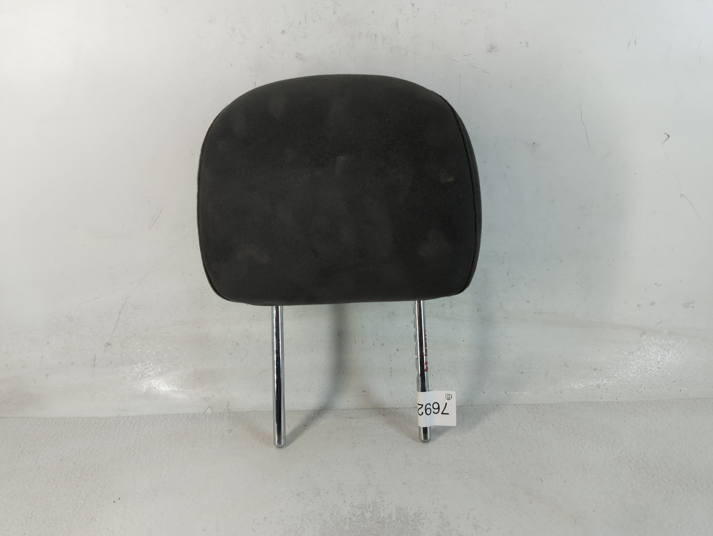 2014-2014 Nissan Altima Headrest Head Rest Front Driver Passenger Seat - Oemusedautoparts1.com