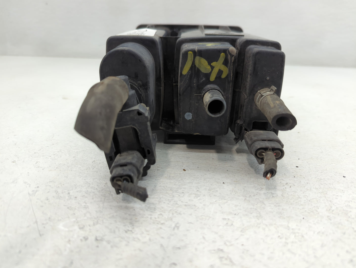 2014 Nissan Altima Fuel Vapor Charcoal Canister - Oemusedautoparts1.com