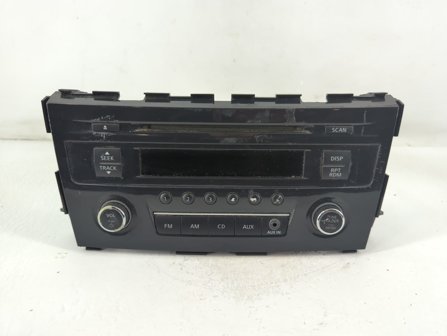 2013-2015 Nissan Altima Radio AM FM Cd Player Receiver Replacement P/N:28185 3TB0G Fits Fits 2013 2014 2015 OEM Used Auto Pa