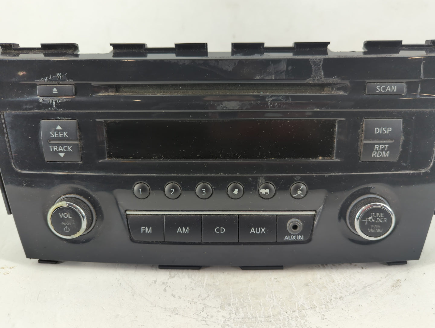 2013-2015 Nissan Altima Radio AM FM Cd Player Receiver Replacement P/N:28185 3TB0G Fits Fits 2013 2014 2015 OEM Used Auto Pa