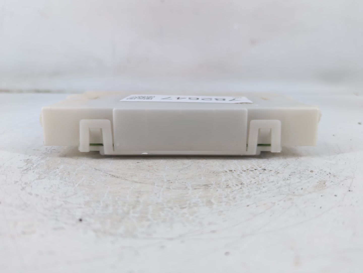 2014-2015 Nissan Altima Chassis Control Module Ccm Bcm Body Control - Oemusedautoparts1.com