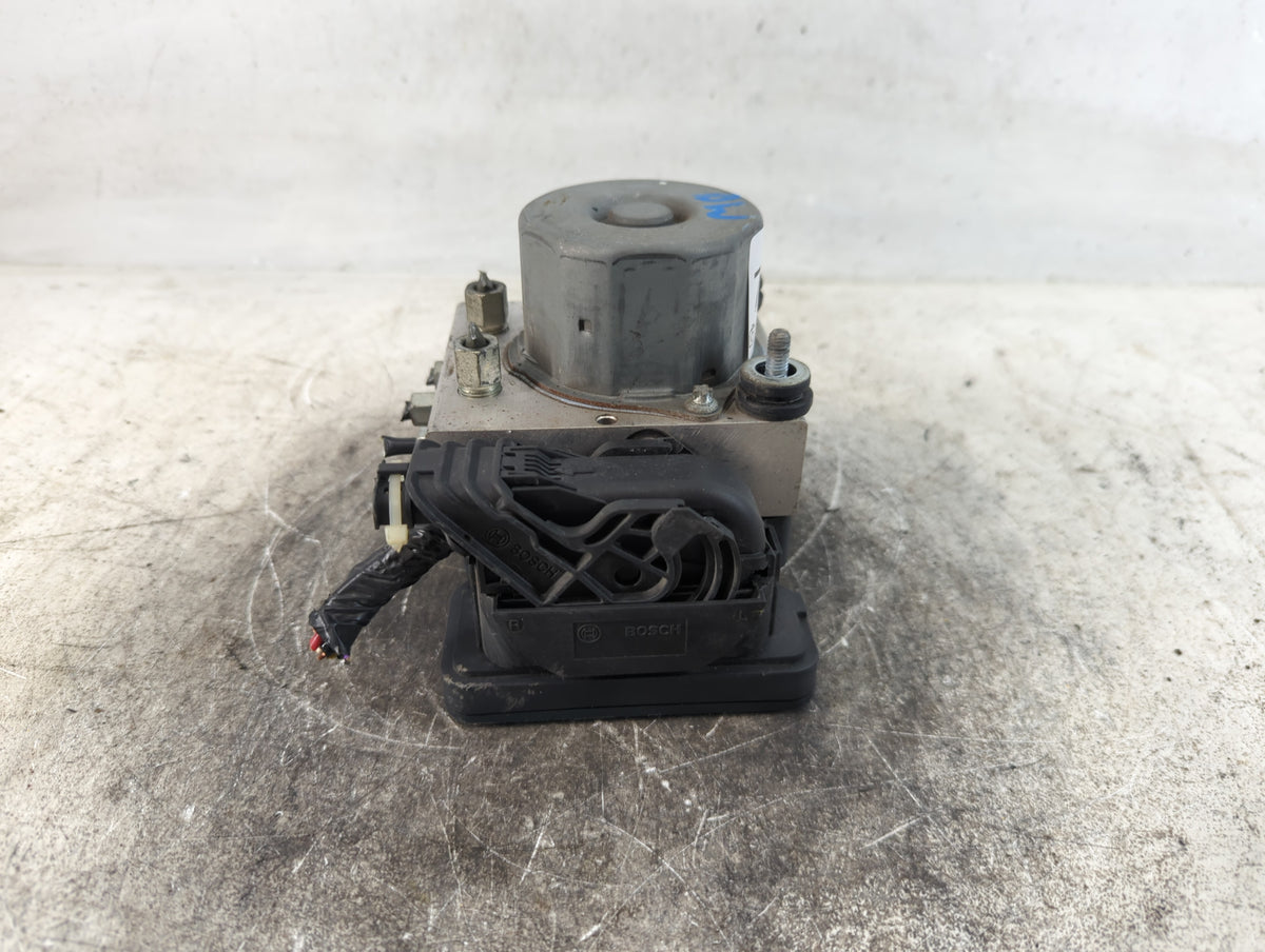 2013-2015 Nissan Altima Anti-Lock Brake ABS Pump Module Actuator OEM P/N:47660 3TA0A Fits Fits 2013 2014 2015 OEM Used Auto 