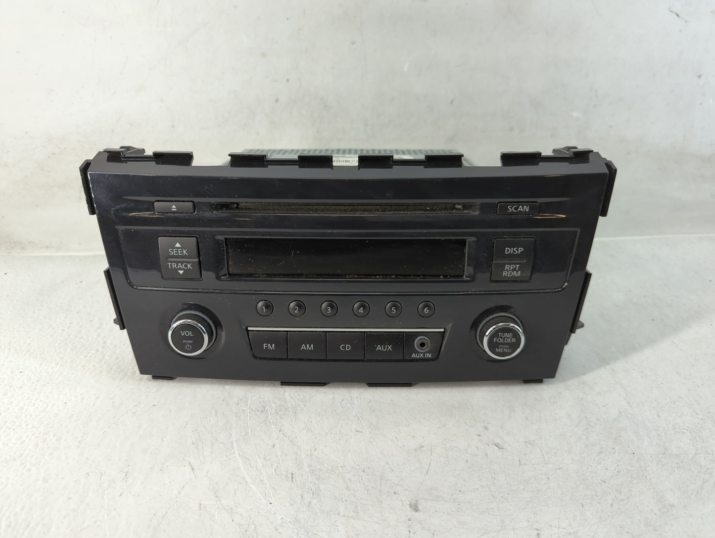 2013-2015 Nissan Altima Radio AM FM Cd Player Receiver Replacement P/N:28185 3TB0G Fits Fits 2013 2014 2015 OEM Used Auto Pa