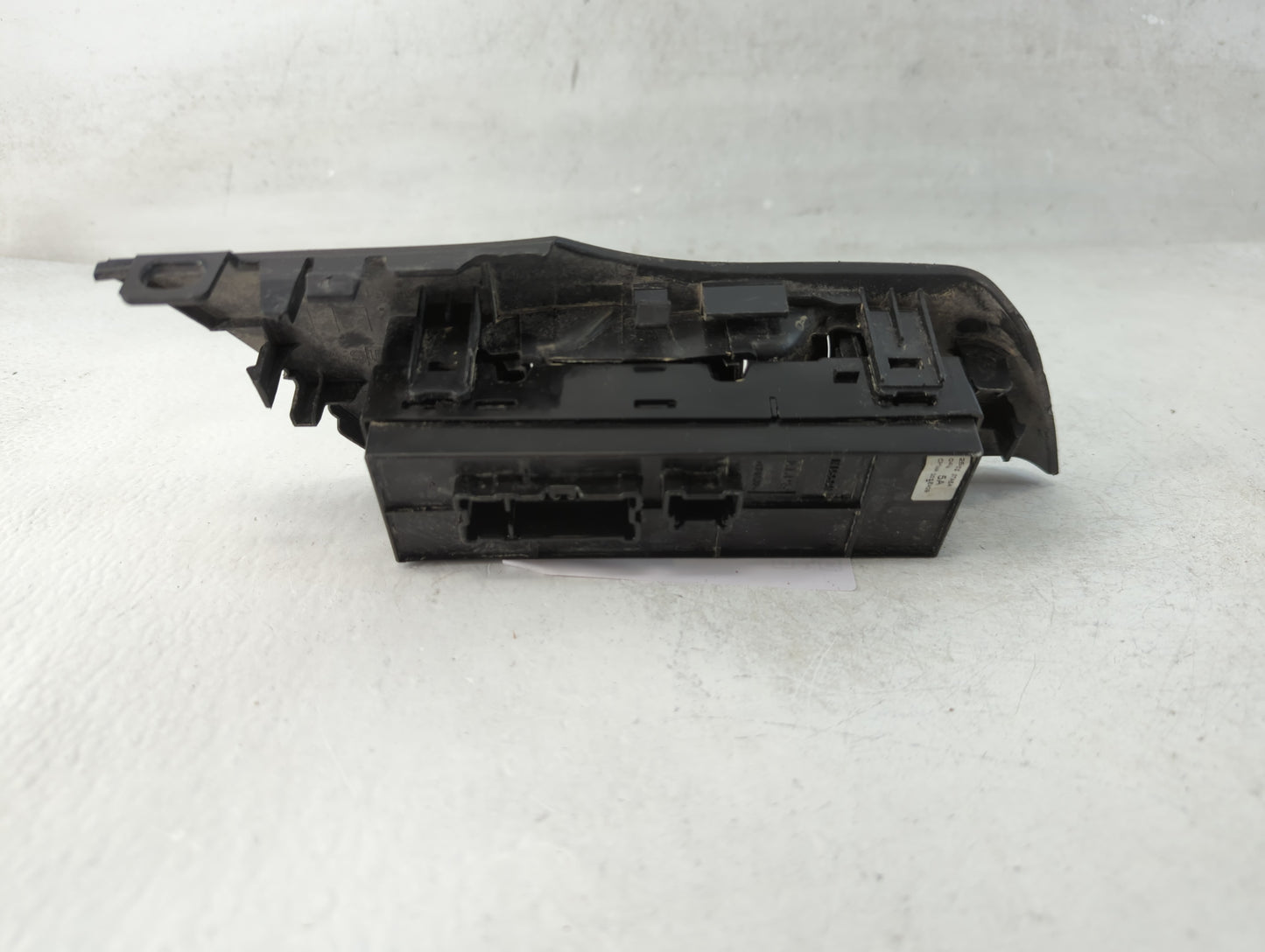 2013-2018 Nissan Altima Master Power Window Switch Replacement Driver Side Left P/N:25401 3TA5A Fits OEM Used Auto Parts - O